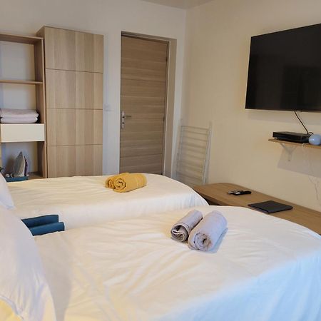 Amazing Apartment A Stone'S Throw From The City Of Lights - Paris Clichy Kültér fotó