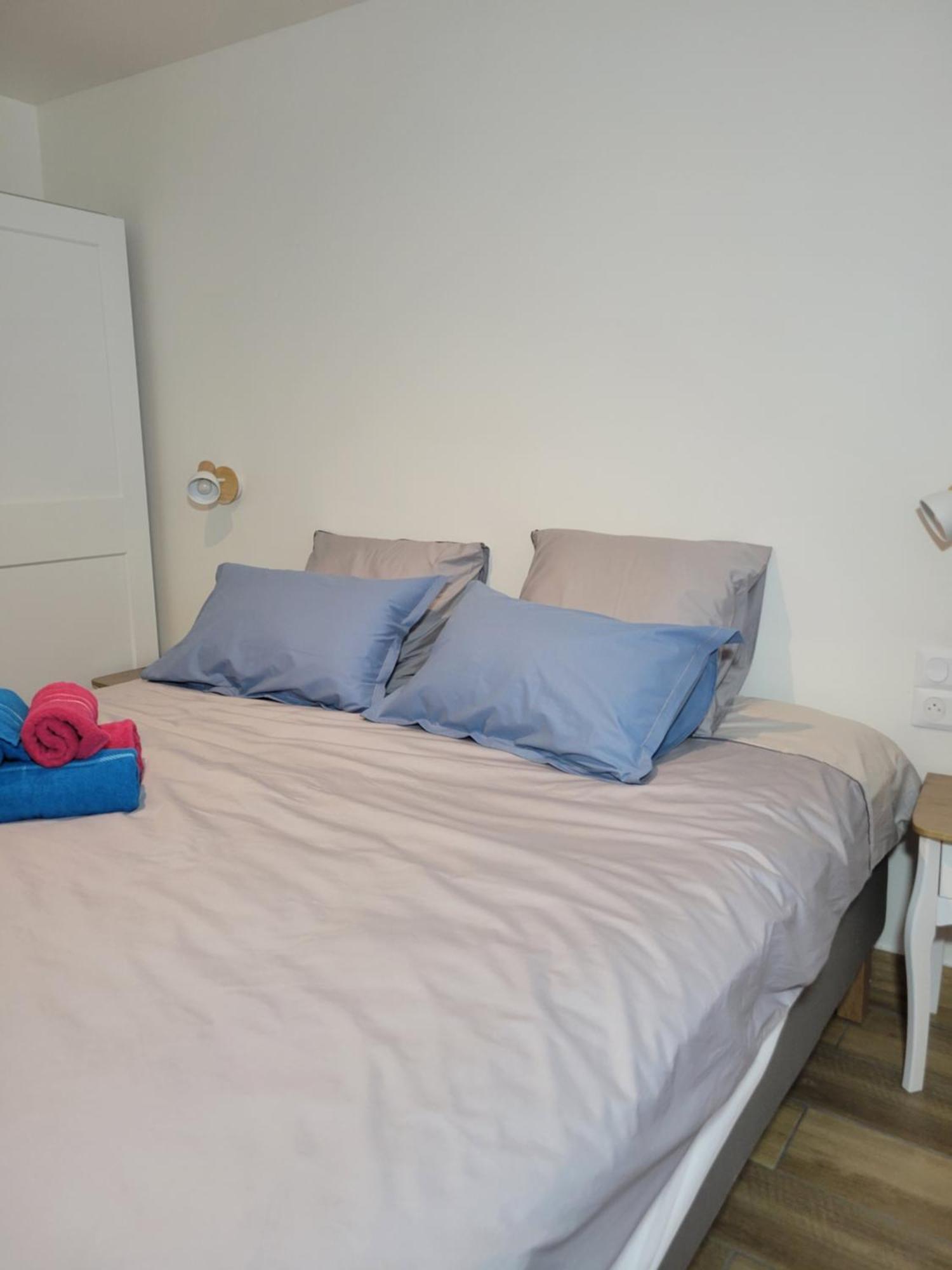 Amazing Apartment A Stone'S Throw From The City Of Lights - Paris Clichy Kültér fotó