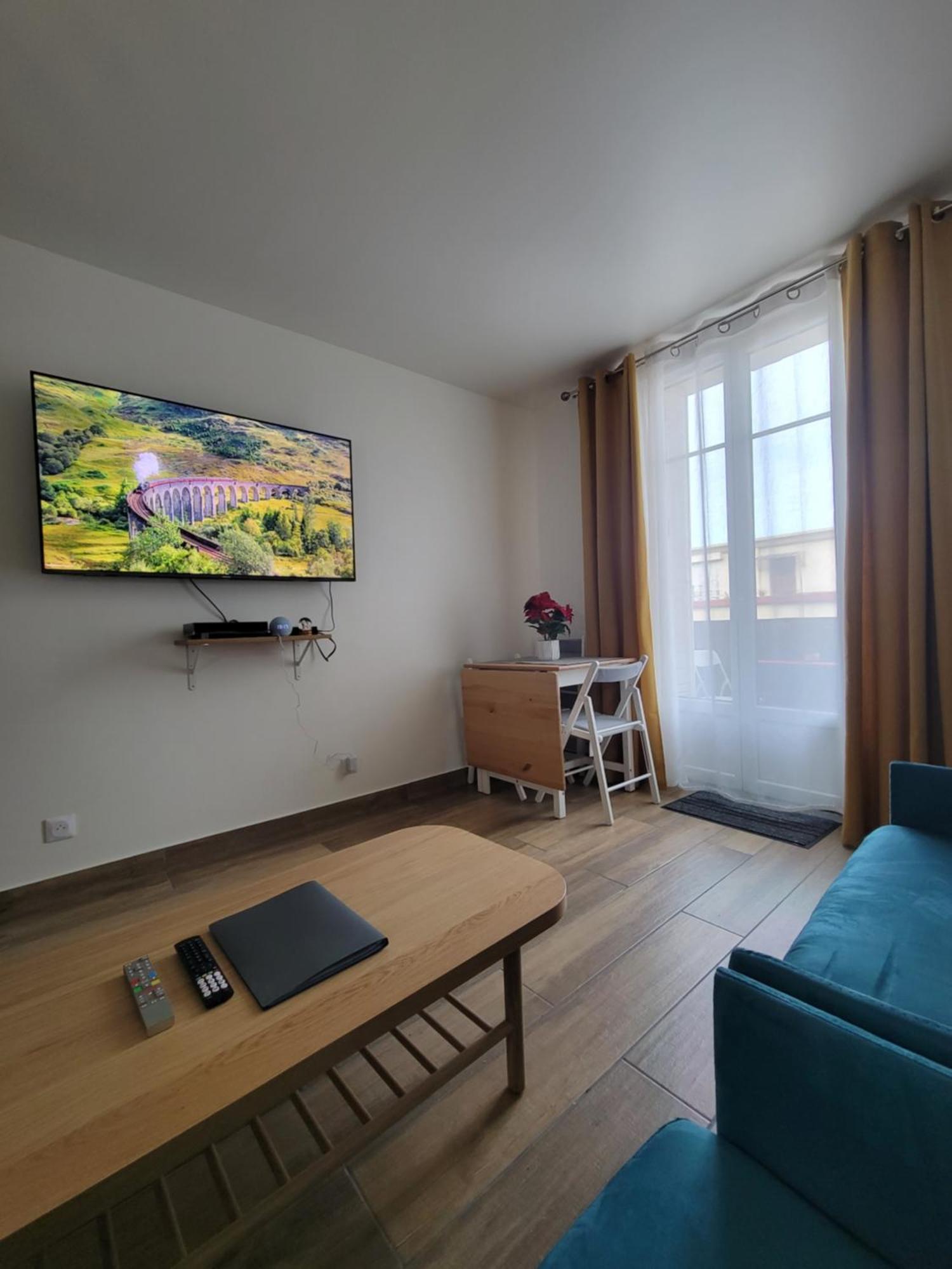 Amazing Apartment A Stone'S Throw From The City Of Lights - Paris Clichy Kültér fotó